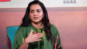 ബാക്കി എന്ത് കാര്യത്തിൽ അഭിപ്രായവ്യത്യാസം ഉണ്ടെങ്കിലും, മലയാള സിനിമയിലെ ആ ഒരു കാര്യം എടുത്തുപറയേണ്ടത് തന്നെയാണ്: പാർവതി തിരുവോത്ത്