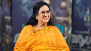ഉര്‍വശി എന്തിനാ ആ റോളൊക്കെ ചെയ്യാന്‍ പോയത് എന്ന് അന്നത്തെ ചില നടിമാര്‍ ചോദിച്ചിരുന്നു: ഉര്‍വശി