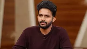 അരുണ്‍  സാറിന്റെ പെണ്ണ് കേസ് എന്തായി എന്നായിരുന്നു കുറേക്കാലം വന്ന കമന്റുകള്‍, ഇപ്പോള്‍ വാഷിങ് മെഷിനെക്കുറിച്ചാണ് ചോദിക്കുന്നത്: വിനീത് വിശ്വം