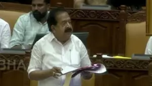 നെടുമ്പാശ്ശേരി അപകടത്തെ വര്‍ഗീയവല്‍ക്കരിക്കുന്നത് അപലപനീയം; പ്രതികള്‍ക്കെതിരെ കര്‍ശന നടപടി: രമേശ് ചെന്നിത്തല