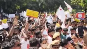 ജന്തര്‍ മന്തര് 2.0: എം.എ. ബേബിയുള്‍പ്പെടെ ഇടത് നേതാക്കള്‍ അറസ്റ്റില്‍