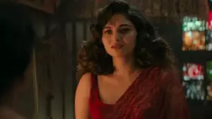 അച്ഛന്റെ കടം വീട്ടാന്‍ മറ്റാരും പോകാത്ത വഴിയിലൂടെ സഞ്ചരിക്കുന്ന പാരഡൈസിലെ നായിക, തെലുങ്ക് സംവിധായകര്‍ക്ക് ഇതൊക്കെ എങ്ങനെ സാധിക്കുന്നെന്ന് ട്രോളന്മാര്‍
