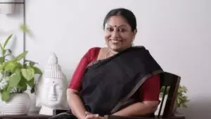 രണ്ടാം സ്വാതന്ത്ര്യസമരം ആരംഭിക്കേണ്ടിയിരുന്നത് 2016 നവംബര്‍ ഒമ്പതിനു രാവിലെയായിരുന്നു: കെ.ആര്‍. മീര