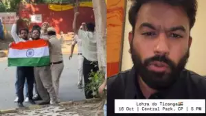 ദേശീയപതാക വീശുന്നത് കുറ്റകൃത്യമല്ല : തിരംഗ മാര്‍ച്ചിന് ആഹ്വാനം ചെയ്ത് അഭിജീത് ദീപ്‌കെ