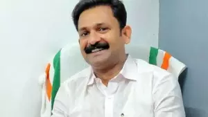 'പിണറായിയോട് മൃദുസമീപനം, ഉമ്മൻചാണ്ടിക്ക് നീതി നിഷേധിക്കപ്പെട്ടത് മറക്കരുത്': സർക്കാരിനെതിരെ കോൺഗ്രസ് മാധ്യമ വക്താവ് ജിന്റോ ജോൺ
