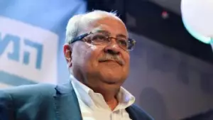 നെതന്യാഹുവിനെ പുറത്താക്കാന്‍ ഇത്തിരി ധൈര്യം കാണിക്കൂ: അറബ് പാര്‍ട്ടികളുടെ പിന്തുണയോടെ ന്യൂനപക്ഷ സര്‍ക്കാര്‍ രൂപീകരിക്കൂ: വെല്ലുവിളിച്ച് ഫലസ്തീന്‍ പാര്‍ലമെന്റ് അംഗം