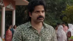ഇവിടെ കായലില്ല ചേട്ടാ, ഇരുവഴിഞ്ഞി പുഴ മാത്രമേയുള്ളൂ; ബിജു മേനോനെപ്പോലും സൈഡാക്കി വിനയ് ഫോര്‍ട്ടിന്റെ അനി\