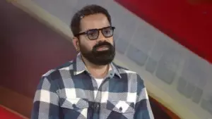 'ലാലേട്ടനെ കാണുമ്പോള്‍ ഇതൊന്നും ബാധിക്കേണ്ടതില്ലെന്ന് തോന്നും'; ബോഡി ഷെയ്മിങ്ങിനപ്പുറം ഒരു നടന്റെ മാജിക്കാണ് പ്രധാനം: വിനയ് ഫോര്‍ട്ട്