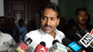തദ്ദേശ തെരഞ്ഞെടുപ്പില്‍ സ്ഥാനാര്‍ത്ഥികളെ എന്‍.ഡി.എ  തടയുന്നു: പുതിയ തെളിവുകളുമായി വീണ്ടും സുപ്രീം കോടതിയെ സമീപിക്കുമെന്ന് ജഗന്‍മോഹന്‍ റെഡ്ഡി
