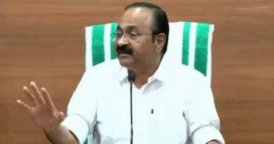 ജംബോ നിയമനവുമായി സംസ്ഥാന സര്‍ക്കാര്‍; പേഴ്‌സണല്‍ സ്റ്റാഫ് നിയമനത്തിലും റെക്കോഡ്: 31 പേരുമായി മുഖ്യമന്ത്രി മുന്നില്‍