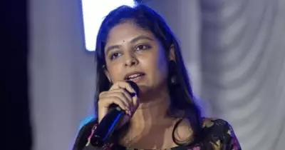 മീഡിയക്കാര്‍ മനഃപൂര്‍വം നമുക്ക് ചില നെഗറ്റീവ് സാധനങ്ങള്‍ തലയില്‍ വെച്ച് തരും: അഖില ഭാര്‍ഗവന്‍