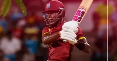 ഇന്ത്യയെ അടിച്ച് ചെന്നുകേറിയത് ഇതിഹാസങ്ങള്‍ വാഴുന്ന റെക്കോഡിലേക്ക്; ഇവന്റെ സെഞ്ച്വറിയും വാഴ്ത്തപ്പെടട്ടെ