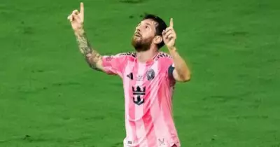 സെഞ്ച്വറിയടിച്ച് മിശിഹയുടെ തേരോട്ടം; ചരിത്ര ഗോളില്‍ വെട്ടിയത് എം.എല്‍.എസ് വമ്പനെ