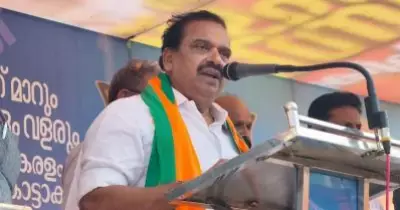 'ഭരണവും എക്സിക്യൂട്ടീവും മതമൗലികവാദികൾ ഹൈജാക്ക് ചെയ്യുന്നു'; കേരളം താലിബാനിസത്തിലേക്കെന്ന് പി.കെ. കൃഷ്ണദാസ്