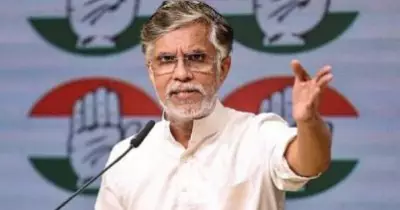 'പത്മഭൂഷണിൽ ഒതുക്കണ്ട, തെരഞ്ഞെടുപ്പ് കമ്മീഷണറെ പ്രധാനമന്ത്രിയാക്കൂ': പരിഹസിച്ച് കോൺഗ്രസ്