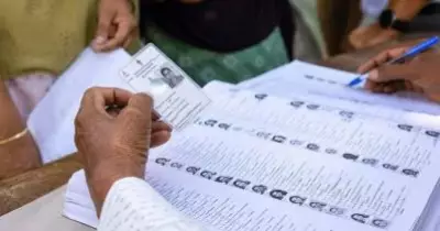 കർണാടകയിൽ മുസ്‌ലിം വോട്ടർമാരെ ഒഴിവാക്കാൻ വൻ നീക്കം; ഫോം ഏഴ് ദുരുപയോഗം ചെയ്ത് വ്യാജ അപേക്ഷകൾ