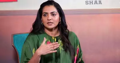 ബാക്കി എന്ത് കാര്യത്തിൽ അഭിപ്രായവ്യത്യാസം ഉണ്ടെങ്കിലും, മലയാള സിനിമയിലെ ആ ഒരു കാര്യം എടുത്തുപറയേണ്ടത് തന്നെയാണ്: പാർവതി തിരുവോത്ത്