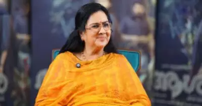 ഉര്‍വശി എന്തിനാ ആ റോളൊക്കെ ചെയ്യാന്‍ പോയത് എന്ന് അന്നത്തെ ചില നടിമാര്‍ ചോദിച്ചിരുന്നു: ഉര്‍വശി