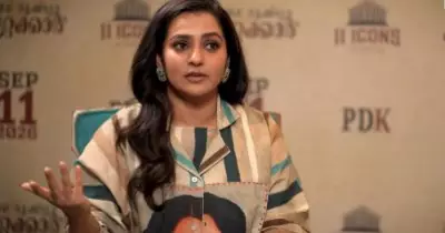 യുവാക്കളുടെ പിന്തുണയോടെ സ്റ്റാറായി മാറിയവർ, അവർക്ക് ഒരു പ്രശ്നം വരുമ്പോൾ മൗനം പാലിക്കുന്നത് ശരിയല്ല: പാർവതി തിരുവോത്ത്