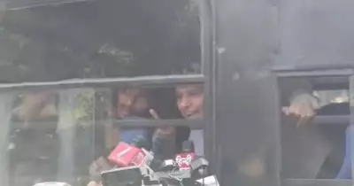 തലസ്ഥാന നഗരി സംഘര്‍ഷ  ഭരിതം: പ്രതിഷേധക്കാരെ അറസ്റ്റ് ചെയ്ത് നീക്കി