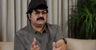 'ലോഹിയേട്ടനെപ്പോലെയോ ശ്രീനിയേട്ടനെപ്പോലെയോ ബ്രില്യന്റ് റൈറ്റര്‍ അല്ല ഞാന്‍: ആവര്‍ത്തനം എന്റെ പരിമിതിയാണ്: അനൂപ് മേനോന്‍
