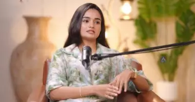 'പൂർണ്ണമായും നല്ലൊരു സമൂഹത്തിലേക്കല്ല നമ്മൾ വളർന്നുചെല്ലുന്നത്, എപ്പോഴും അച്ഛനും അമ്മയ്ക്കും കൂടെ വരാൻ കഴിയില്ലല്ലോ: മീനാക്ഷി അനൂപ്