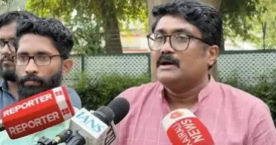 ജനപ്രതിനിധികൾക്കും നേതാക്കൾക്കും നേരെ ദൽഹി പൊലീസിന്റെ ഭീഷണിയും നിരീക്ഷണവും; സമരം വ്യാപിപ്പിക്കുമെന്ന് എ.എ. റഹീം