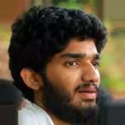 ഷാരോണ്‍ പ്രദീപ്‌