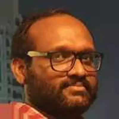 ഷംസുദ്ദീന്‍ കുട്ടോത്ത്