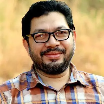 മുജീബ് റഹ്മാന്‍ കിനാലൂര്‍ 