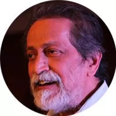 പ്രഭാത് പട്‌നായിക്ക്