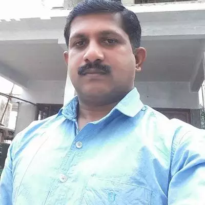  സുജേഷ് ഇ.വി