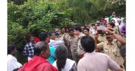 തെരഞ്ഞെടുപ്പ് കഴിഞ്ഞതിന് പിന്നാലെ തൊവരിമലയില്‍ സമരം ചെയ്യുന്ന ഭൂരഹിതരെ പൊലീസും വനം വകുപ്പും ഒഴിപ്പിച്ചു