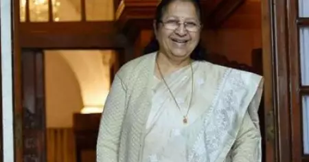'രാഷ്ട്രീയത്തില്‍ വിരമിക്കല്‍ പ്രായമില്ല'; ബി.ജെ.പിക്കെതിരേ ഒളിയമ്പെയ്ത് സുമിത്രാ മഹാജന്‍; '75 വയസ്സിനു മുകളിലുള്ളവര്‍ക്ക് സീറ്റ് നല്‍കില്ലെന്ന പാര്‍ട്ടി നയത്തെക്കുറിച്ച് അറിയില്ല'