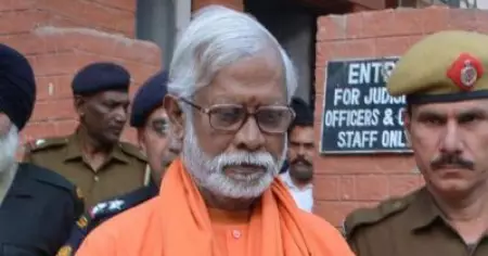 മമതാ ബാനര്‍ജിയ്‌ക്കെതിരെ തെരഞ്ഞെടുപ്പില്‍ മത്സരിക്കാന്‍ തയ്യാറാണെന്ന് അസീമാനന്ദ