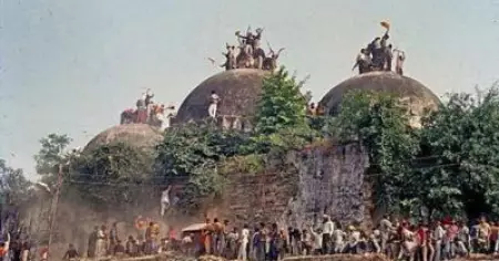രാമക്ഷേത്രം അടുത്ത മാസം തുറക്കും; ബാബറി മസ്ജിദ് പൊളിച്ചതിന് നീതി എവിടെ?
