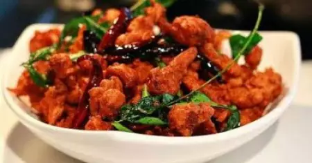 കോളിഫ്‌ളവര്‍ ബജി തയ്യാറാക്കാം