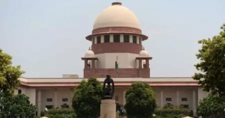 റഫാലുമായി ബന്ധപ്പെട്ട പുനപരിശോധനാ ഹര്‍ജികള്‍ തള്ളിക്കളയണം; സുപ്രീം കോടതിയോട് കേന്ദ്ര സര്‍ക്കാര്‍