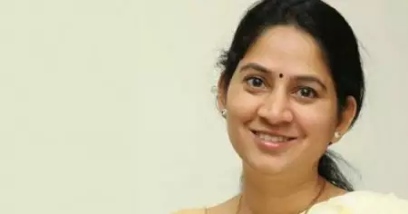 'ആഹാ ഇതെപ്പോ ?' കോണ്‍ഗ്രസിലേക്ക് പോകുന്നുവെന്ന വ്യാജ പ്രചരണത്തിനെതിരെ പ്രതിഭ എം.എല്‍.എ