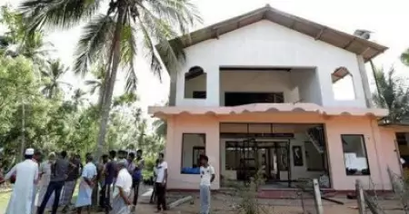 വര്‍ഗീയസംഘര്‍ഷങ്ങള്‍ തുടരുന്നു; ശ്രീലങ്കയില്‍ രാജ്യവ്യാപക കര്‍ഫ്യൂ