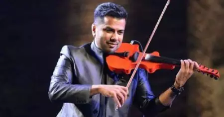 ബാലഭാസ്‌ക്കറിന്റെ മരണത്തില്‍ പുതിയ വെളിപ്പെടുത്തല്‍; അപകടം നടന്നതിനു പിന്നാലെ ഒരാള്‍ ഓടിപ്പോയി, മറ്റൊരാള്‍ ബൈക്ക് തള്ളിക്കൊണ്ടുപ്പോയി