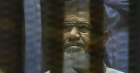 മുര്‍സിയെ ഇഞ്ചിഞ്ചായി കൊല്ലുകയാണെന്ന് ബ്രിട്ടീഷ് എം.പിമാരുടെ സമിതി മുന്നറിയിപ്പ് നല്‍കിയിരുന്നു