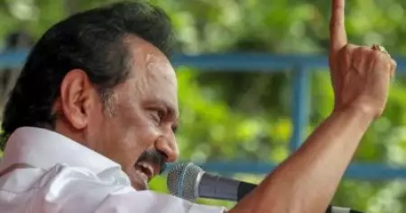 'തമിഴന്റെ രക്തത്തില്‍ ഹിന്ദിയില്ല, അടിച്ചേല്‍പ്പിക്കാനുള്ള ശ്രമം അനുവദിക്കില്ല'; ബി.ജെ.പി സര്‍ക്കാരിന്റെ നയത്തിനെതിരെ സ്റ്റാലിന്‍