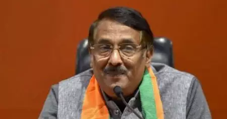 'ഇനി കോണ്‍ഗ്രസ് എത്രപേരെ പുറത്താക്കും?'; അബ്ദുള്ളക്കുട്ടിയെ പുറത്താക്കിയതില്‍ പ്രതികരിച്ച് ടോം വടക്കന്‍