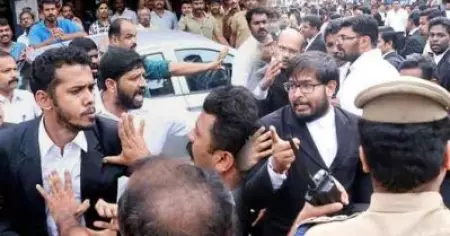 മാധ്യമപ്രവര്‍ത്തക-അഭിഭാഷക സംഘര്‍ഷം: കമ്മീഷന് ചെലവ് ഒരു കോടി 84 ലക്ഷം; എന്തിന് ചെലവായെന്ന ചോദ്യത്തിന് ഉത്തരമില്ല