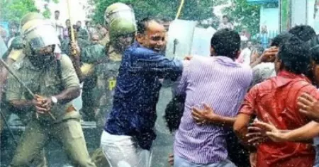 'പൊലീസ് വ്യാപകമായ മര്‍ദ്ദനം അഴിച്ചുവിട്ടു'; എല്‍ദോ എബ്രഹാമിന് പരിക്കേറ്റ സംഭവത്തില്‍ പൊലീസിനെ രൂക്ഷമായി വിമര്‍ശിച്ച് കളക്ടറുടെ റിപ്പോര്‍ട്ട്