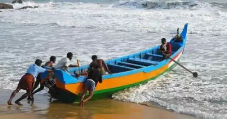 കേന്ദ്രബജറ്റ്: മത്സ്യബന്ധനമേഖലയെ കോര്‍പ്പറേറ്റുകള്‍ക്ക് തീറെഴുതി നല്‍കാനുള്ള പദ്ധതിയെന്ന് മത്സ്യത്തൊഴിലാളികള്‍