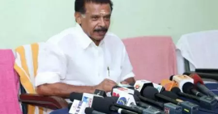 ബി.ജെ.പിയിലേക്ക് പോകില്ലെന്ന് വ്യക്തമാക്കി പ്രയാര്‍ ഗോപാലകൃഷ്ണന്‍; 'ജീവന്‍ ഉള്ള കാലത്തോളം ഞാന്‍ കോണ്‍ഗ്രസ്സുകാരന്‍'