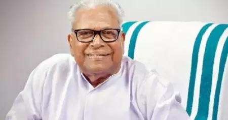 'പൊലീസിന് ജുഡീഷ്യല്‍ അധികാരം കൂടി നല്‍കിയാല്‍ എന്താകുമെന്ന് കണ്ണുതുറന്ന് കാണണം'; സര്‍ക്കാരിനോട് വി.എസ്