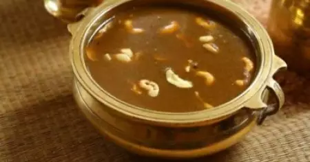 രു​ചി​ക​ളി​ൽ കേ​മ​ൻ അ​ട​പ്ര​ഥ​മ​ൻ